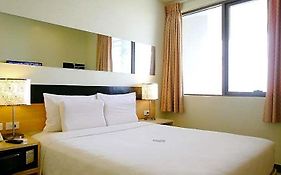 Go Hotels Iloilo